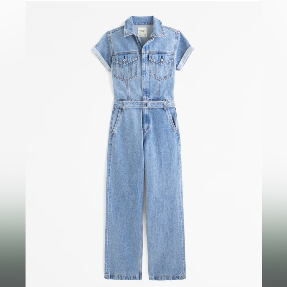 Abercrombie & Fitch 90s belted denim jumpsuit size medium/tall